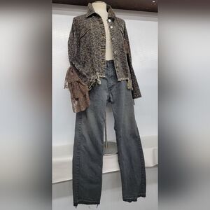 **SOLD****Levi's Charcoal Gray Wide Straight Leg Jeans